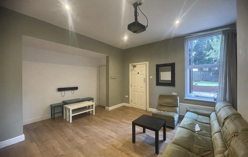 Gedling Grove, Arboretum, Arboretum, nottingham - Image 1